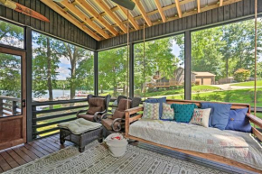 Luxe Lake Martin Cabin with Dock Boat and Hike!